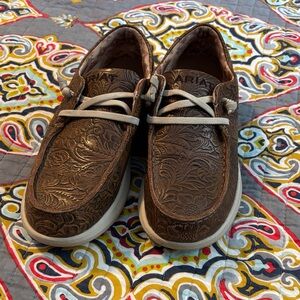 Ariat Women's Embossed Brown Flats